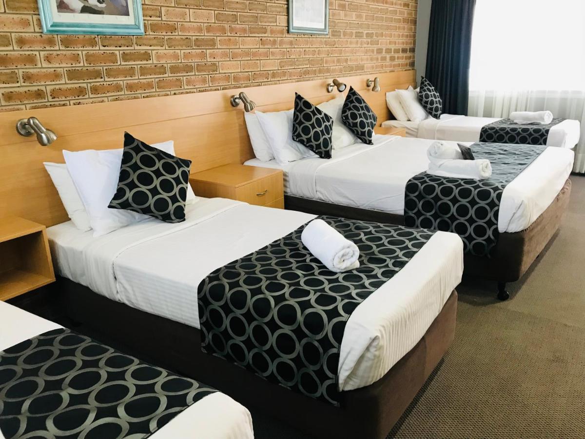 تينتيرفيلد Jumbuck Motor Inn المظهر الخارجي الصورة