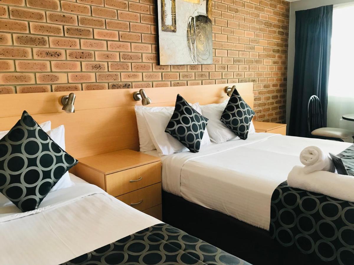 تينتيرفيلد Jumbuck Motor Inn المظهر الخارجي الصورة