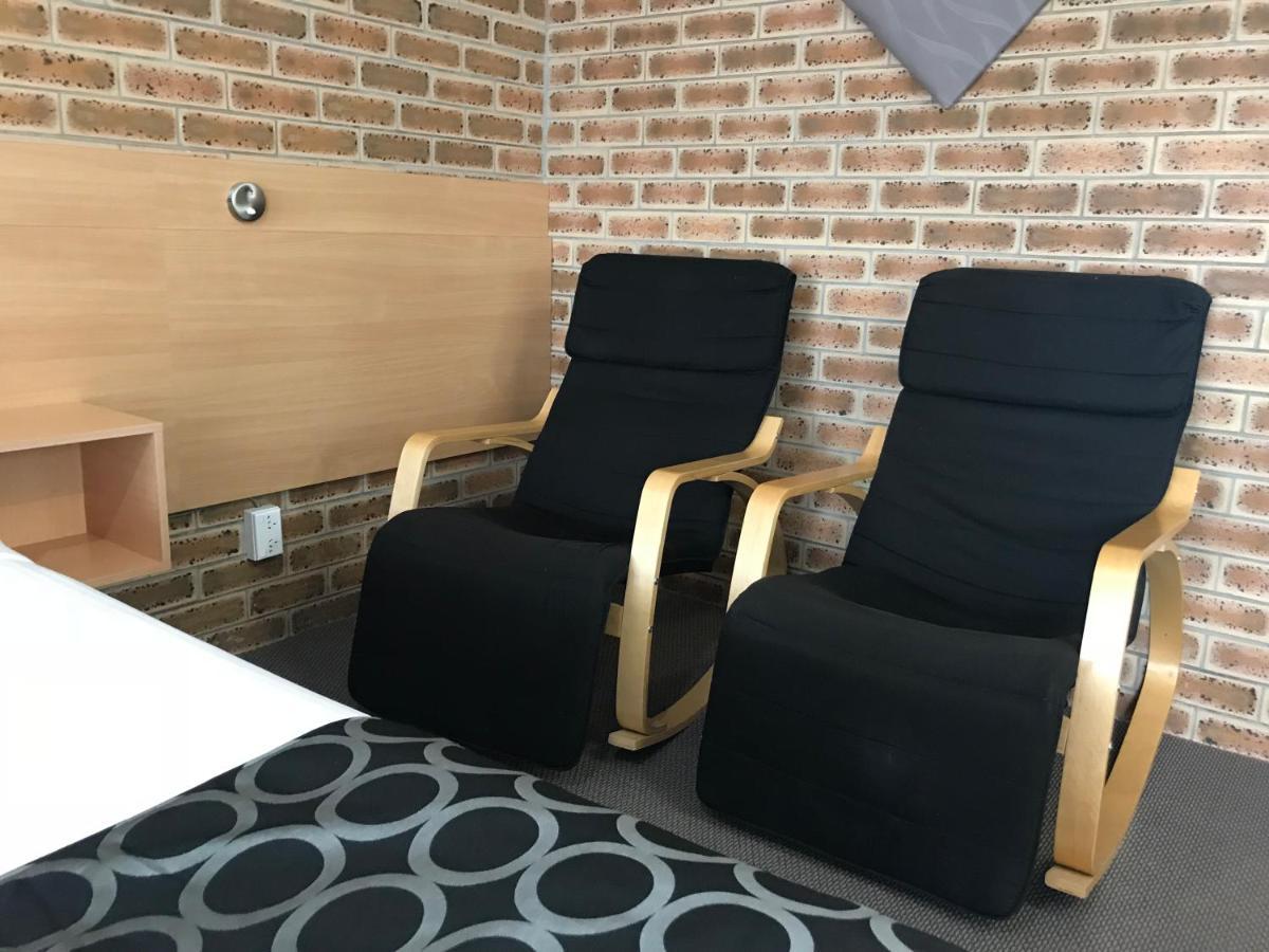 تينتيرفيلد Jumbuck Motor Inn المظهر الخارجي الصورة